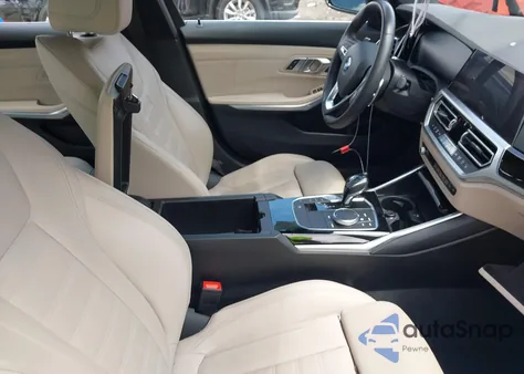 2019 BMW 330I z USA, uszkodzony, nr VIN WBA5R1C55KAK08328